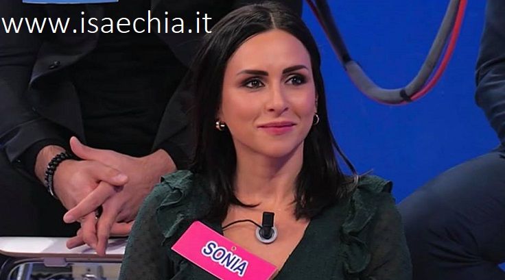 ‘Uomini e Donne’, è Sonia Pattarino la rivale di Jennifer Casula nella conquista di Ivan Gonzalez (foto) preview