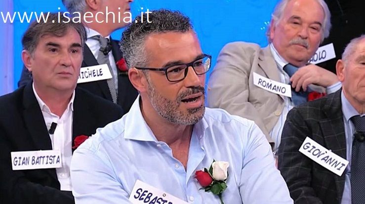 ‘Uomini e Donne’: l’opinione di Isa sulla puntata del Trono over del 19/12/18 article-post