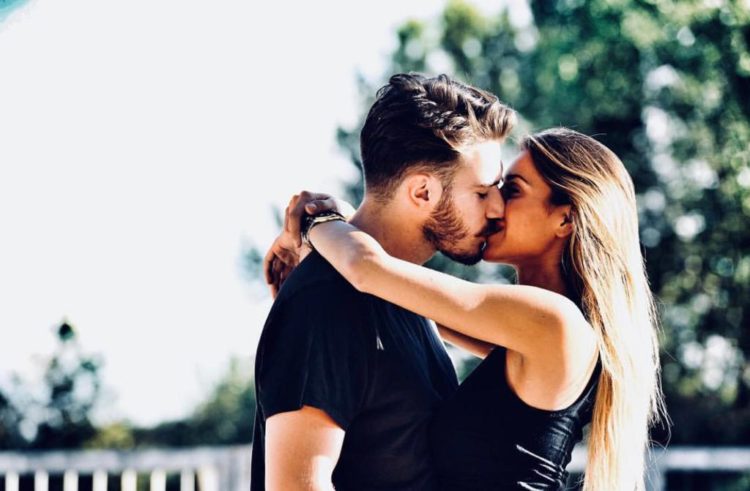 ‘Christmas in Love’: la storia di Alex Adinolfi e Valentina Colecchia preview