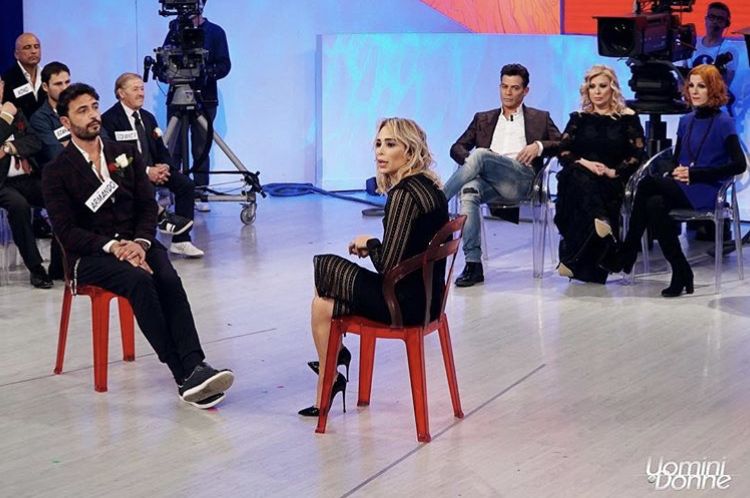 ‘Trono Over’, Armando Incarnato e Noel Formica gate: le parole del cavaliere sui social durante la messa in onda della puntata! preview