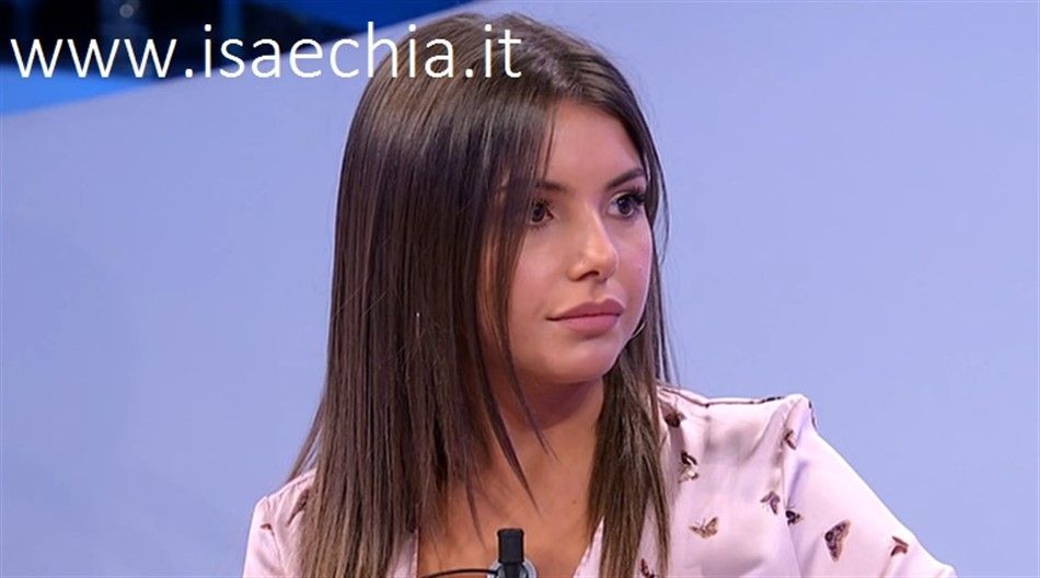 ‘Uomini e Donne’, Federica Spano spiega perché ha reso pubblico il suo profilo Instagram dopo la scelta di Andrea Cerioli article-post