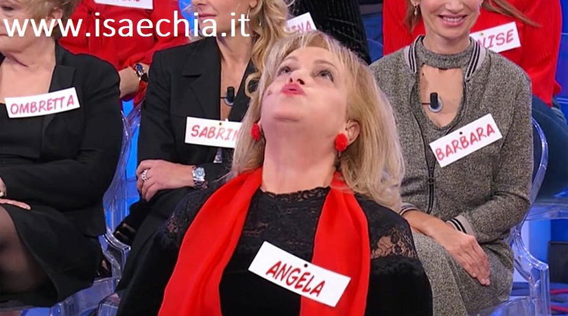 ‘Uomini e Donne’: l’opinione di Chia sulla puntata del Trono over del 23/01/19 preview