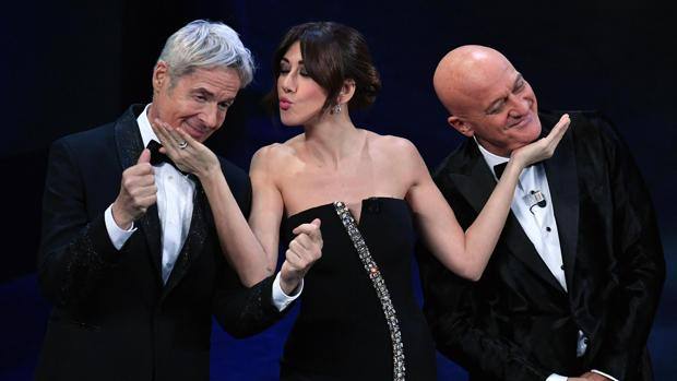 ‘Sanremo 2019’, gli ascolti della prima serata: in calo il Baglioni bis, il confronto con le passate edizioni preview