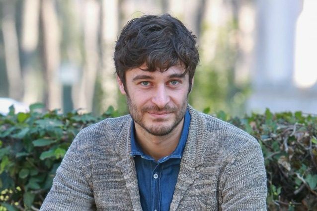 Lino Guanciale si racconta a ‘Nuovo Tv’: “Mi piacerebbe lasciare più spazio alla mia vita privata e diventare presto padre!” article-post