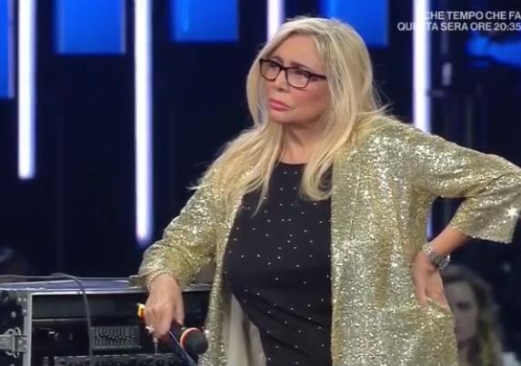 ‘Domenica In’, è ancora polemica su ‘Sanremo 2019’: ecco tutti i cantanti che non si sono presentati in studio! preview