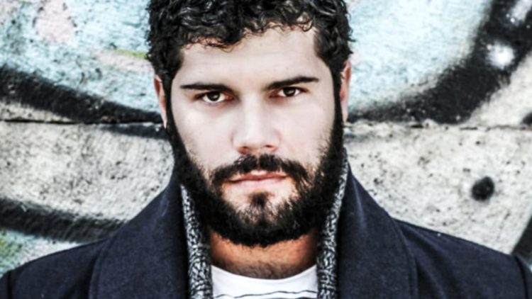 Salvatore Esposito confessa: “In ‘Gomorra 4’ Genny Savastano sarà ancora più spietato!”. E sulla possibilità di lavorare con una star di Grey’s Anatomy… preview