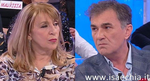 ‘Uomini e Donne’, Gian Battista Ronza e Claire Turotti erano d’accordo: Maria De Filippi li smaschera clamorosamente in puntata (Video) preview
