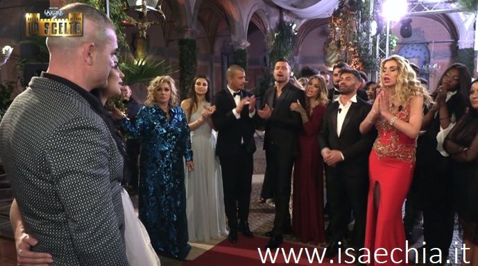 ‘Uomini e Donne’, arrivano i dati d’ascolto della scelta di Teresa Langella: ecco in quanti l’hanno guardata! article-post