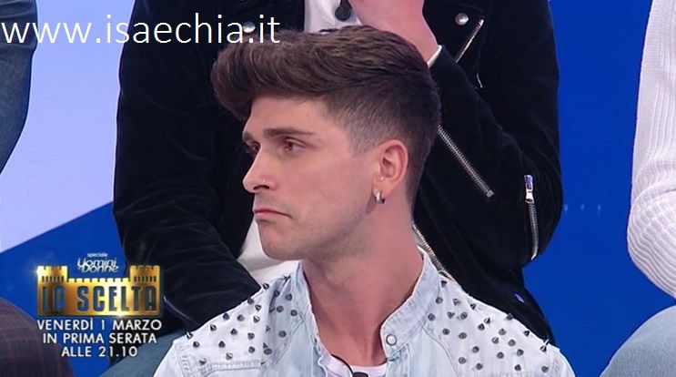 ‘Uomini e Donne’, è Manuel Galiano il corteggiatore conteso da Angela Nasti e Giulia Cavaglià (Foto) preview