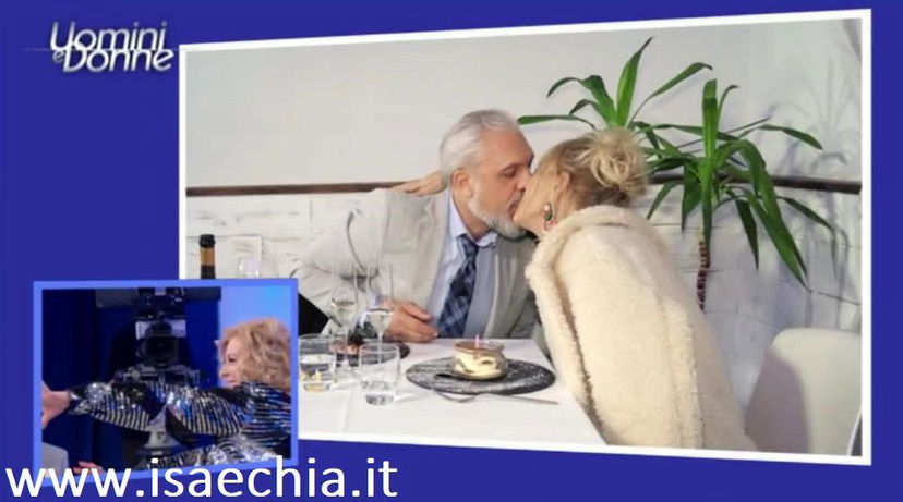 ‘Uomini e Donne’: l’opinione di Chia sulla puntata del Trono over dell’11/02/19 preview