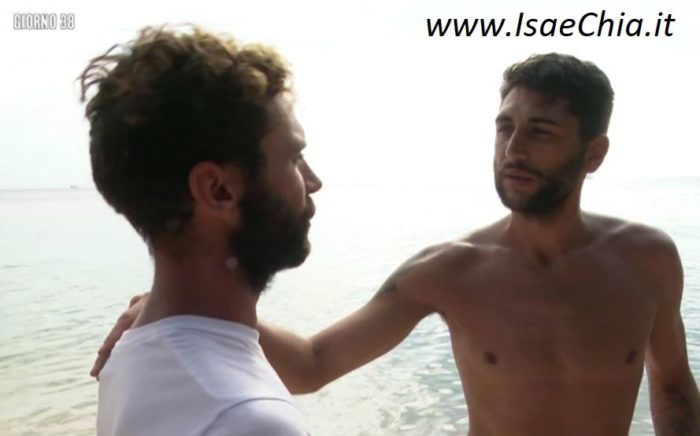 ‘Isola 14’, Luca Vismara fa scoppiare una bomba: Jeremias Rodriguez ha minacciato di farlo picchiare? (Video) preview