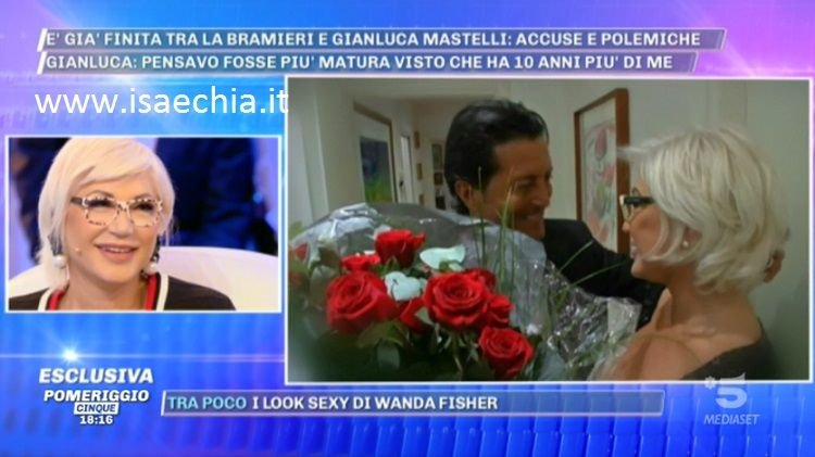 ‘Pomeriggio 5’, piovono segnalazioni su Gianluca Mastelli che sui social si sfoga contro Lucia Bramieri! Ma l’ex gieffina rivela che…