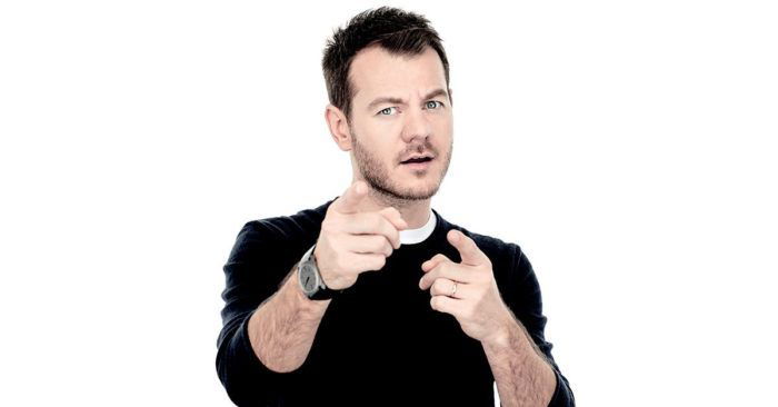 Alessandro Cattelan si racconta a ‘Vanity Fair’, dalla nuova stagione di ‘EPCC’ ai preparativi per ‘X Factor 13’ preview
