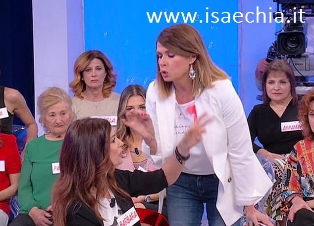 ‘Trono over’, dopo la puntata di ieri Barbara De Santi punge ancora Simona Bosio: la replica della dama è durissima!