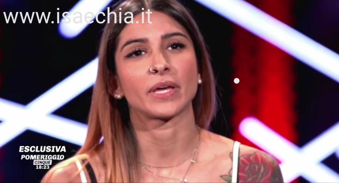 ‘Gf 16’, Erica Piamonte racconta di essere andata a corteggiare un amatissimo tronista di ‘Uomini e Donne’: ecco di chi si tratta! article-post