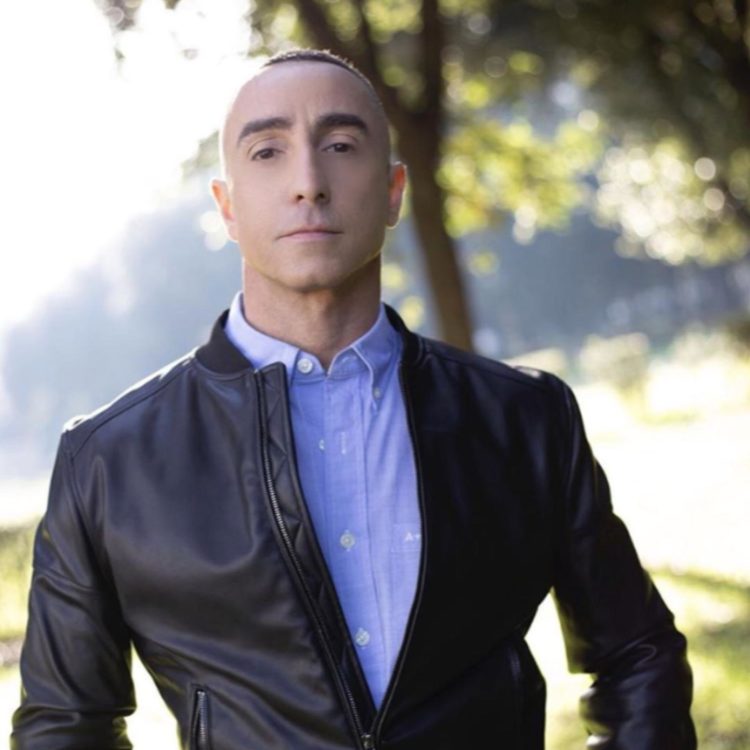 ‘Amici 18’, Giuliano Peparini: “Vengo da un quartiere difficile di Roma, per danzare mi nascondevo e, comunque, le prendevo ogni giorno”. E a proposito del talent show… preview