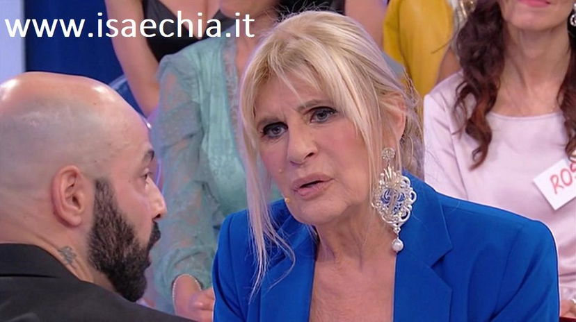 ‘Uomini e Donne’: l’opinione di Chia sulla puntata del Trono over dell’8/04/19 preview