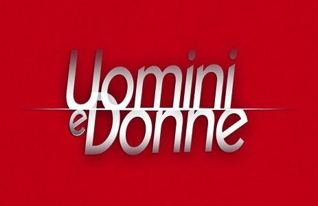 ‘Uomini e Donne’, un famosissimo ex tronista sbarca ufficialmente in un noto reality show spagnolo! (Foto)