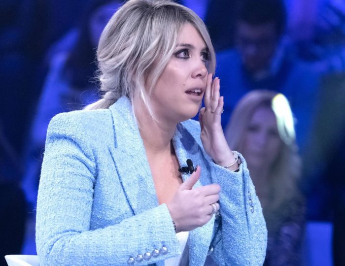 ‘Verissimo’, Wanda Nara replica a Ivana Icardi e rivela la sua verità sugli aiuti economici del compagno Mauro alla famiglia! preview