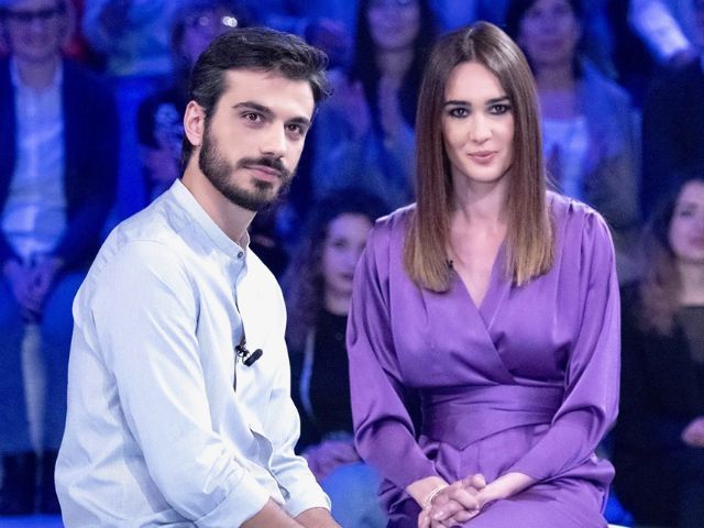 ‘Che Dio ci aiuti’, Gianmarco Saurino si racconta nel salotto di ‘Verissimo’: dalle parole sulla fidanzata a quelle sul rapporto con Lino Guanciale! preview