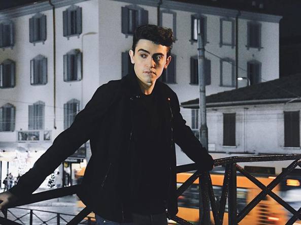 Michele Bravi parla per la prima volta dopo l’incidente: “Quella sera di novembre ha cambiato tutto, adesso sto cercando di tornare alla realtà” article-post
