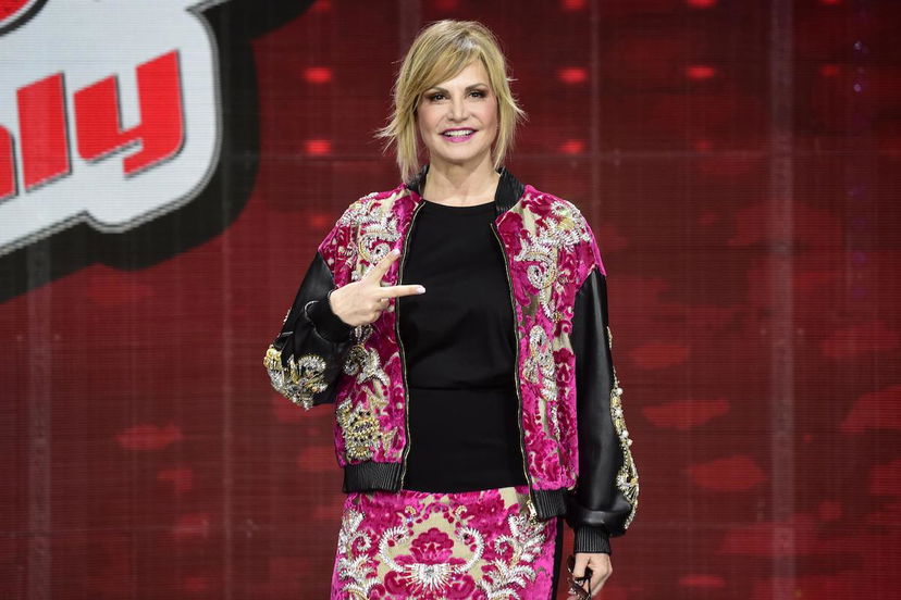 Simona Ventura parla di Barbara D’Urso, del declino dei reality show e di quale programma di Maria De Filippi ama vedere in tv! preview