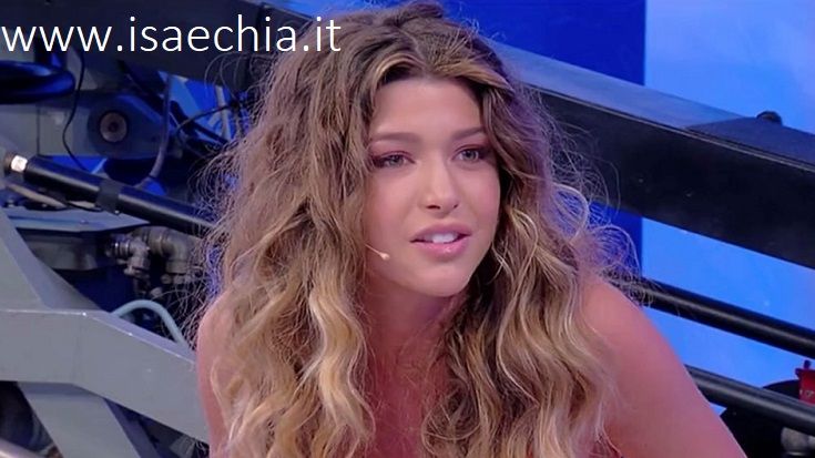 ‘Uomini e Donne’, Natalia Paragoni manda un ambiguo messaggio ad Andrea Zelletta dopo l’ultima registrazione del Trono Classico? Le sue parole! preview