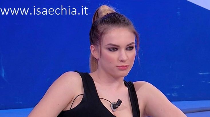 ‘Uomini e Donne’, Klaudia Poznańska dice la sua sulla relazione tra Andrea Zelletta e Natalia Paragoni. E a chi le chiede se sarà la futura tronista risponde così! (Video) preview