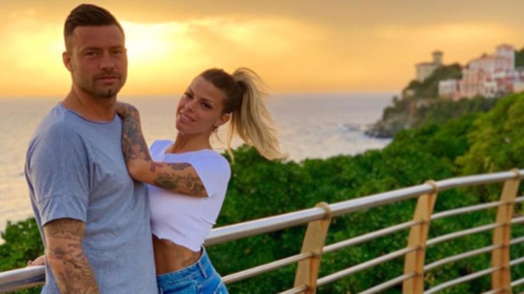 ‘Uomini e Donne’, Francesca Del Taglia a cuore aperto: “Il matrimonio? Sto ancora aspettando che Eugenio Colombo mi faccia la proposta!”. E a proposito delle critiche degli haters… preview