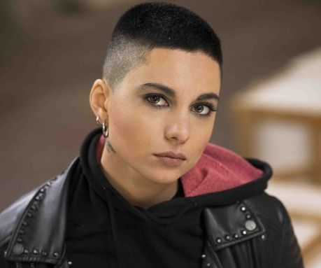 ‘Amici 18’, Giordana Angi svela come è nata la collaborazione con Tiziano Ferro e cosa ha provato a scrivere una canzone per Alberto Urso! article-post