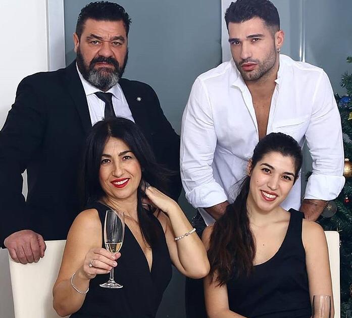 ‘Gf 16’, la mamma di Michael Terlizzi svela dei retroscena inediti sull’infanzia del figlio. E a proposito dell’orientamento sessuale dell’ex gieffino… article-post