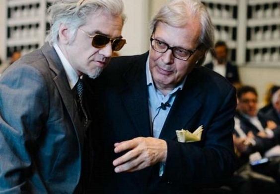 Morgan sfrattato, Vittorio Sgarbi gli trova una casa e fa un appello al Governo preview