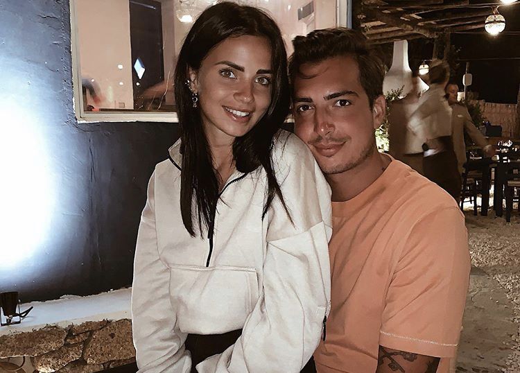 ‘Uomini e Donne’, Eleonora Rocchini conferma: “Io e Oscar Branzani stiamo vivendo un momento non sereno e non facile!” (Video) preview