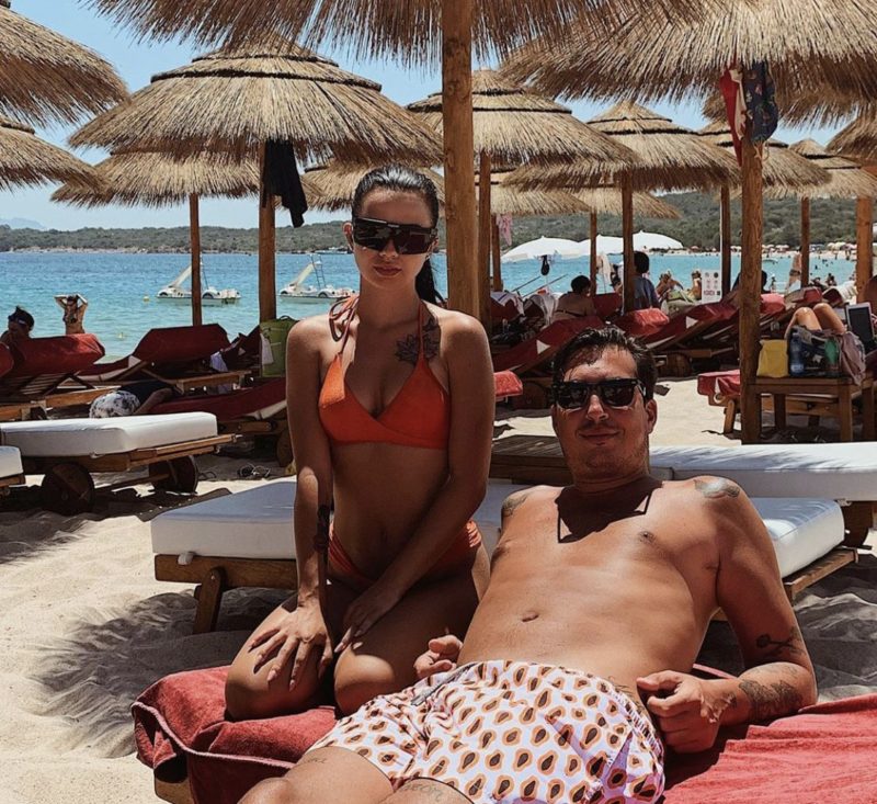 ‘Uomini e Donne’, Eleonora Rocchini risponde a proposito di una presunta crisi di coppia tra lei e Oscar Branzani: le sue parole preview