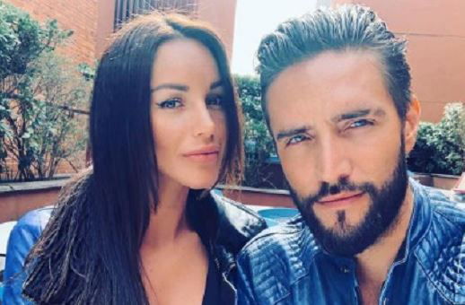 ‘Temptation Island Vip’, Alex Belli e Delia Duran rivelano: “Se Maria De Filippi ci chiamasse le spiegheremmo che…” preview