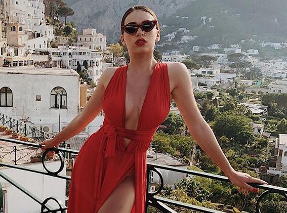 ‘Uomini e Donne’, flirt tra Klaudia Poznanska e il calciatore Davide Frattesi? L’ex corteggiatrice fa chiarezza (video) preview