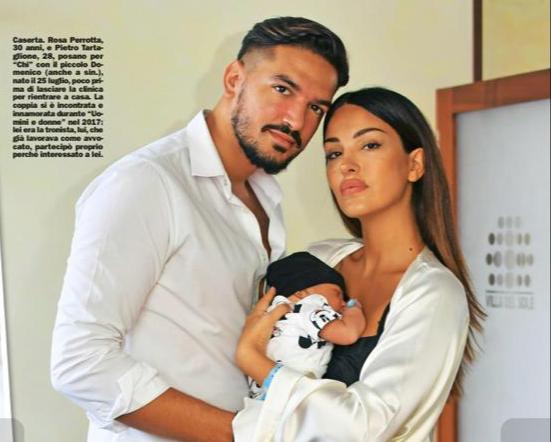 ‘Uomini e Donne’, Rosa Perrotta si racconta a ‘Chi’: “Pietro Tartaglione è un papà dolcissimo, io una mamma incredibilmente apprensiva. Domenico? Sarà un social baby!”. E a proposito delle nozze… preview