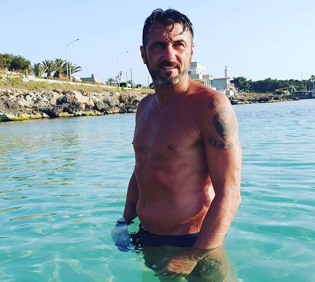 ‘Uomini e Donne’, Sossio Aruta tuona contro gli influencer: “Fate vomitare!” (Video) preview