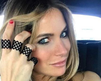 Eleonora Pedron, archiviata la storia con la Iena Nicolò De Devitiis, ritrova il sorriso accanto a Fabio Troiano: le foto preview