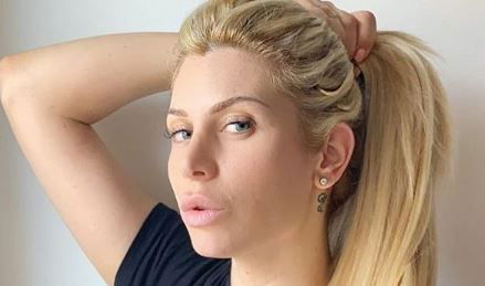 ‘Isola 11’, il settimanale Spy ufficializza la love story tra Paola Caruso e un ex tentatore di ‘Temptation Island’! (Foto) preview