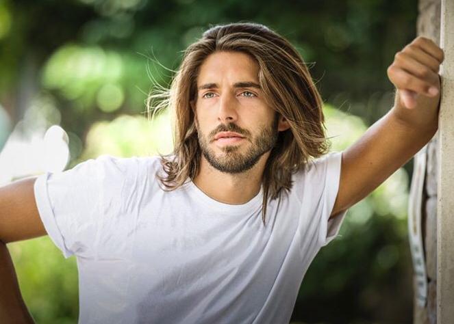 ‘Gf 16’, Enrico Contarin in esclusiva a IsaeChia.it: “Ho scritto una poesia per una persona speciale!”. E a proposito dei suoi ex coinquilini e del forte legame con Ivana Icardi rivela che.. article-post