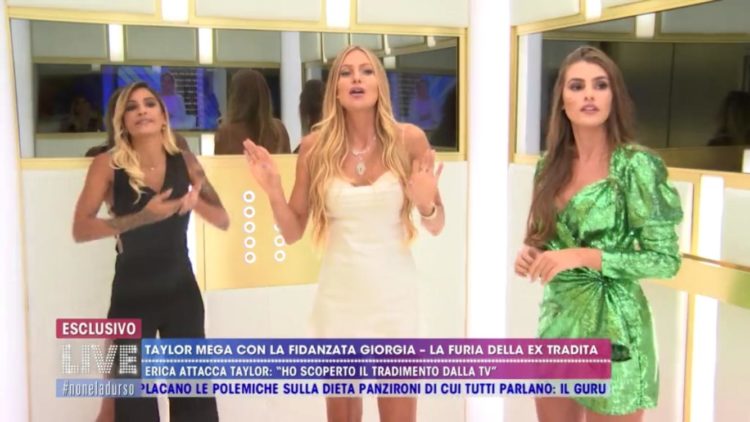 ‘Live – Non è la D’Urso’, faccia a faccia infuocato tra Erica Piamonte, Taylor Mega e la sua nuova fidanzata Giorgia Caldarulo: “Fatti una vita!” (Video) preview