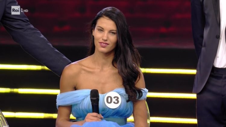 ‘Miss Italia 2019’ è Carolina Stramare!