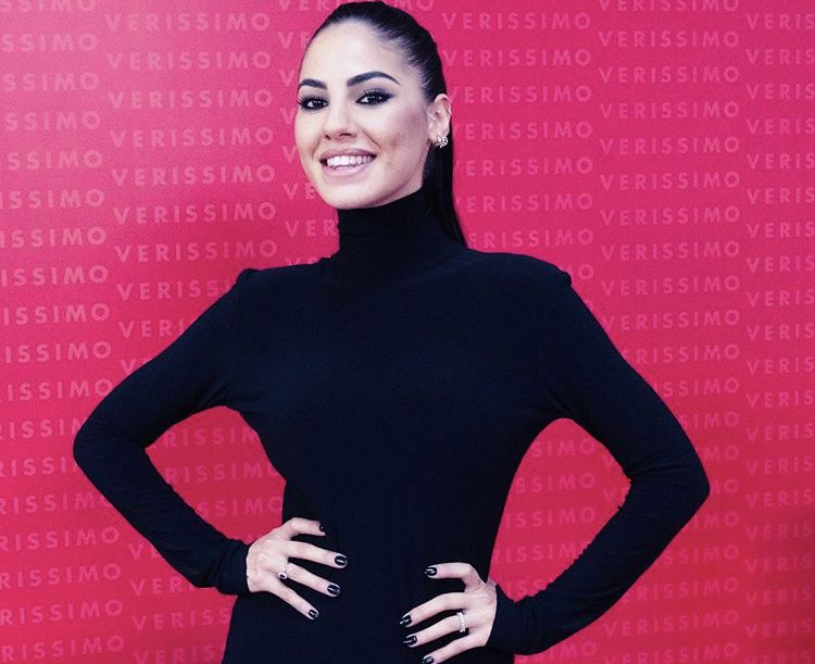 Giulia De Lellis a ‘Verissimo’ parla del suo libro: “Per me non è una vergogna essere cornuta, non sono io a dovermi vergognare”. E sulle relazioni con Irama e Andrea Iannone… preview