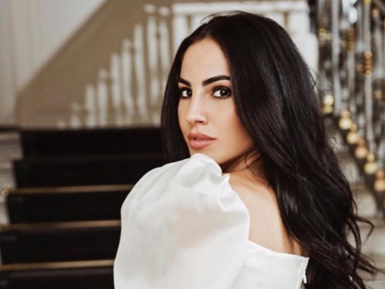 ‘Uomini e Donne’, Giulia De Lellis intervistata da ‘La Stampa’ parla della reazione dei suoi professori all’uscita del suo libro e rivela qual è il suo sogno ancora da realizzare! preview