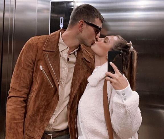 ‘Uomini e Donne’, Beatrice Valli stupisce Marco Fantini con una romantica sorpresa e svela quando convoleranno a nozze! (Video) preview