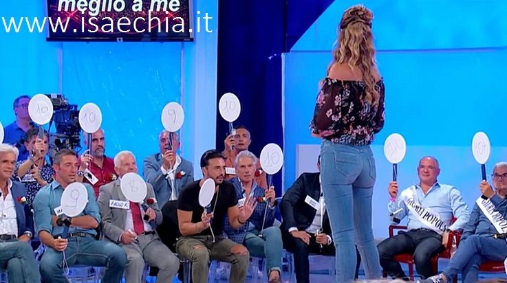 ‘Uomini e Donne’: l’opinione di Isa sulla puntata del Trono over del 9/10/19 preview