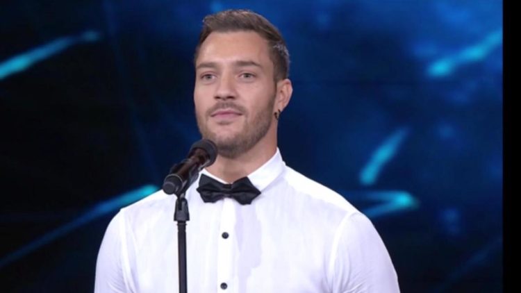 ‘Tu Si Que Vales’, la sorprendente esibizione di un Patrizio Ratto conquista la standing ovation del pubblico (Video) preview