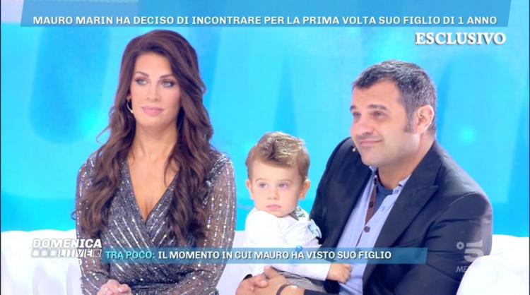 ‘Domenica Live’, Mauro Marin dopo il ricovero incontra per la prima volta suo figlio: “Il prossimo passo è regolarizzare la situazione!” article-post