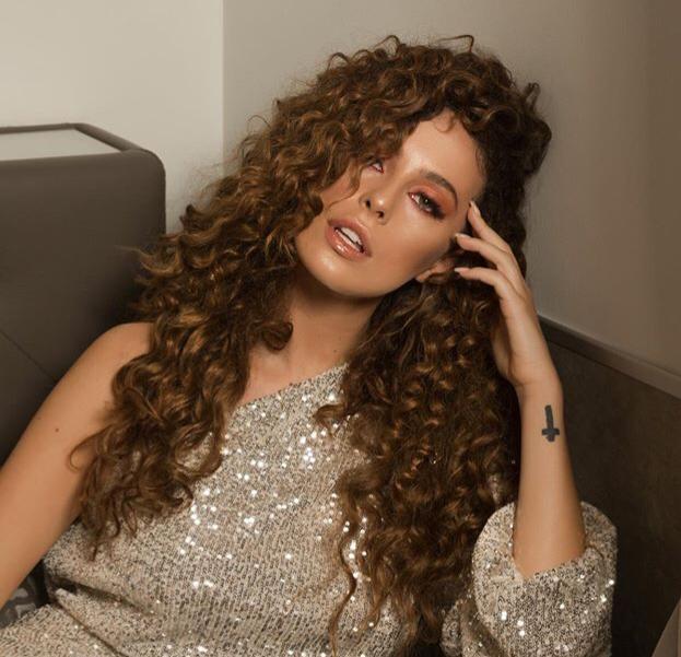 ‘Uomini e Donne’, Sara Affi Fella in lacrime sui social dopo l’ennesimo intervento di un hater: “Basta, veramente basta!” preview